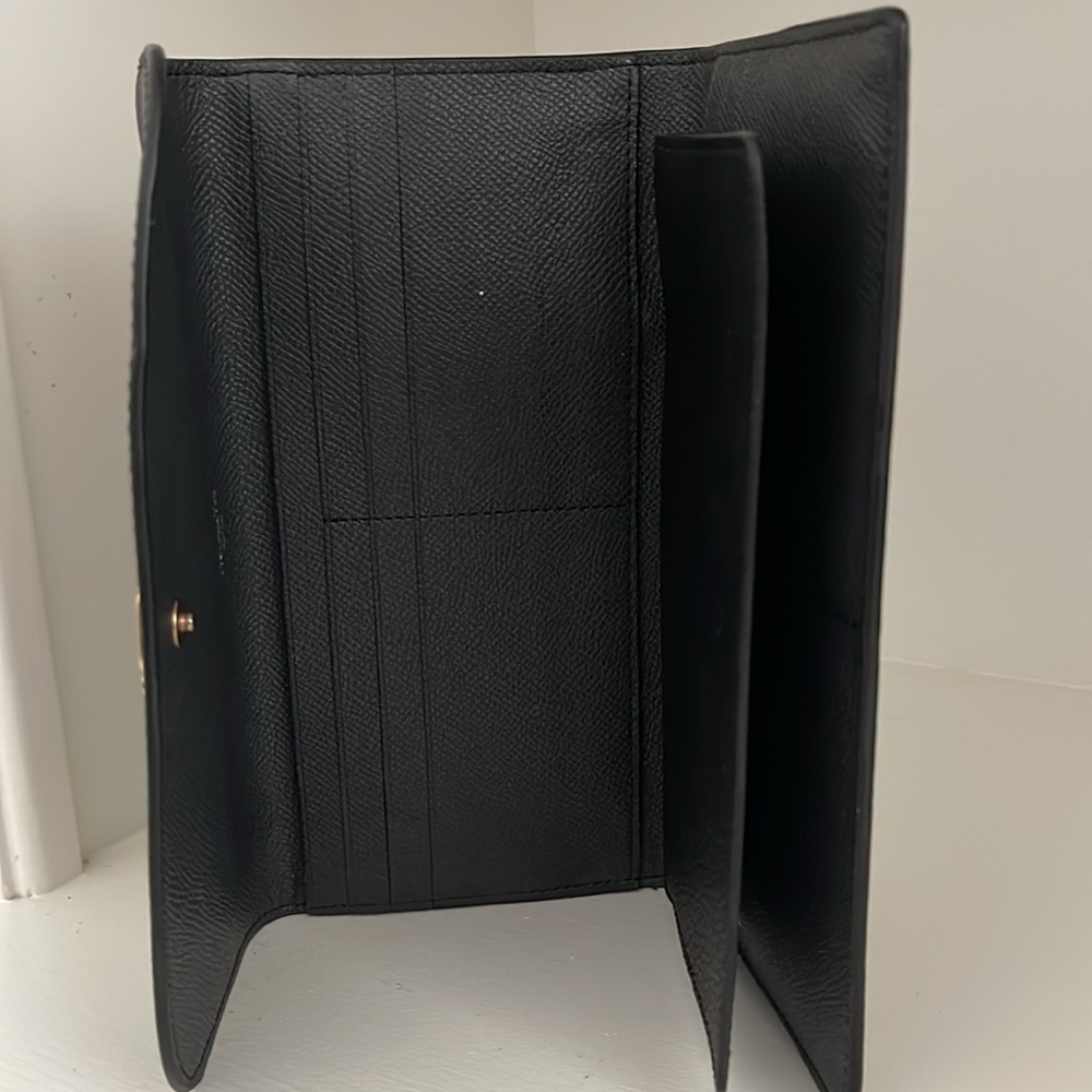 Coach Wallet - Picture 3 of 4